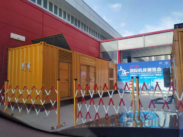 普安发电车出租-发电机无电压或电压太低怎么办？